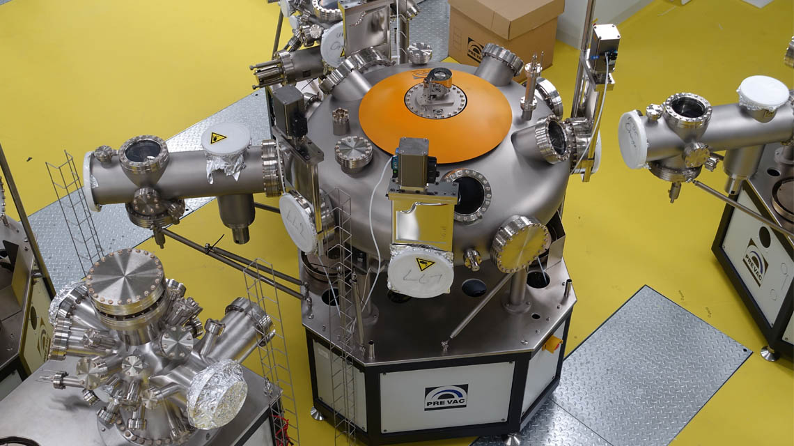 EMIL (Energy Materials In Situ Lab)